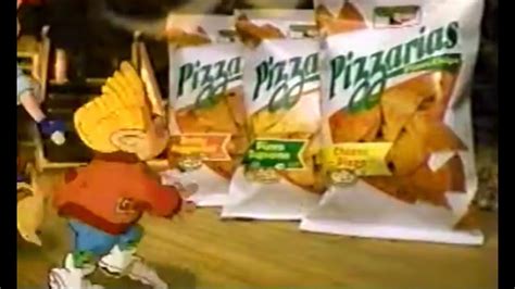 Jan 9, 2014 · Released by Keebler in 1991, Pizzarias were the first national-brand snack chip made from real pizza dough. This wasn't just your typical pizza-flavored potato or corn chip; it was pizza in a crunchy snack form. Keebler did their homework and researched pizza dough recipes all the way back to the Renaissance before landing on the mouthwatering ... . Pizzaria chips 90